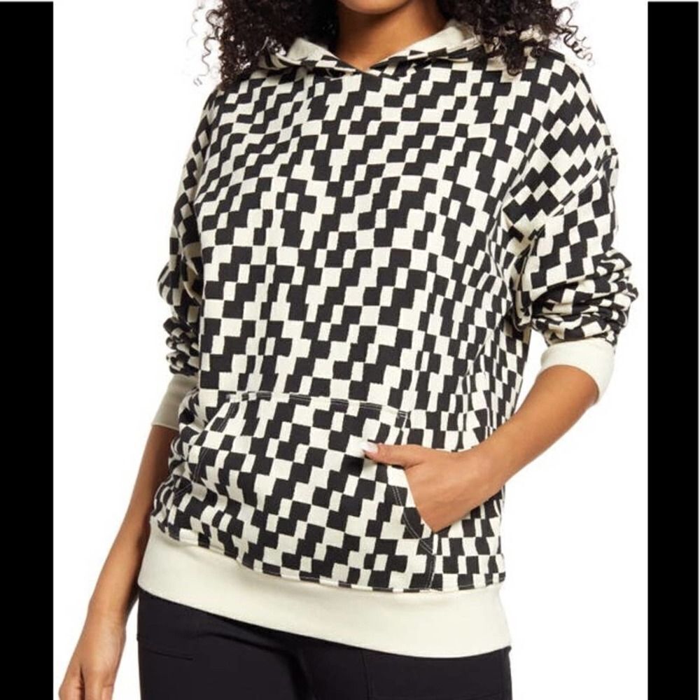 BP. Hooded Pullover In Ivory-Black Phoebe Check
